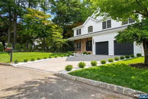 3 Chappy Court Westwood NJ 07675