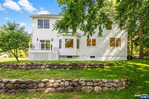 3 Chappy Court Westwood NJ 07675
