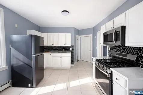 204 Demott Avenue Clifton NJ 07011