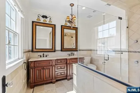 66 Crescent Avenue Cliffside Park NJ 07010