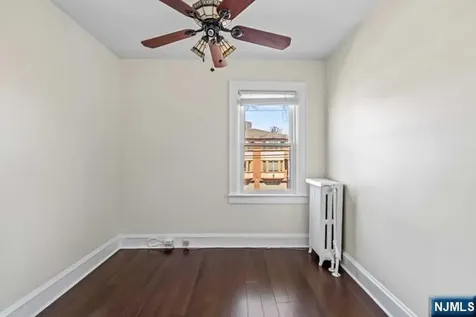 66 Crescent Avenue Cliffside Park NJ 07010
