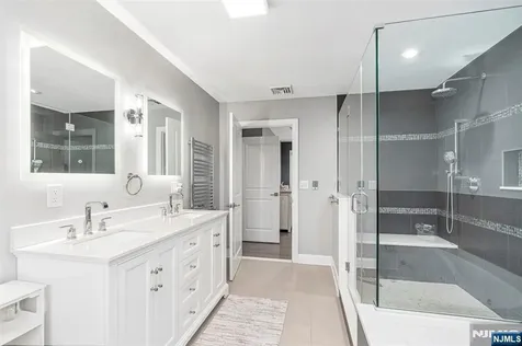 18 Old Wolfe Road Mount Olive Township NJ 07828