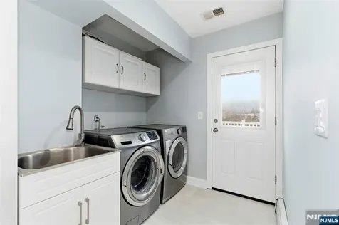 18 Old Wolfe Road Mount Olive Township NJ 07828