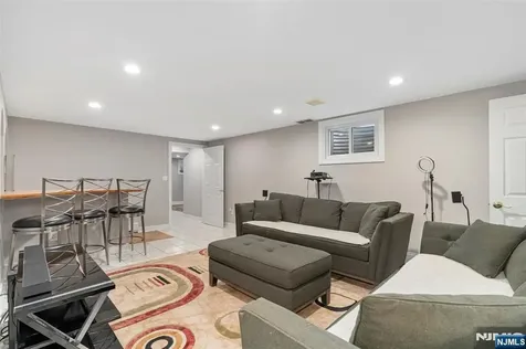 18 Old Wolfe Road Mount Olive Township NJ 07828