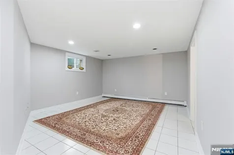 18 Old Wolfe Road Mount Olive Township NJ 07828