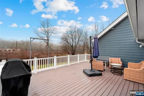 18 Old Wolfe Road Mount Olive Township NJ 07828