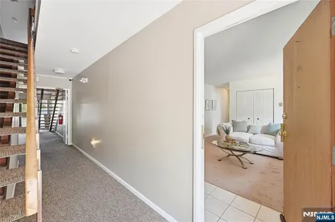 2 Honiss Belleville NJ 07109