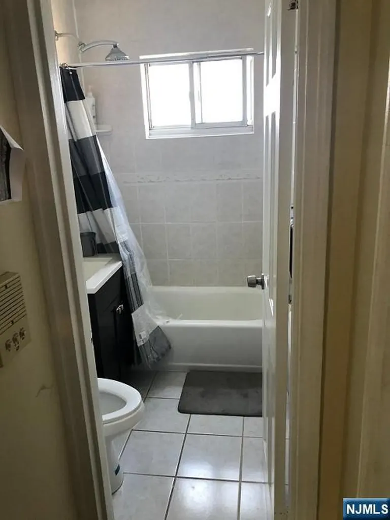 1497 Terrace Teaneck NJ 07666