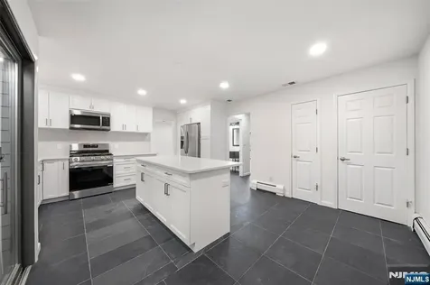 408 Dogwood Court Norwood NJ 07648