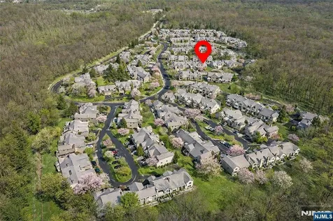 408 Dogwood Court Norwood NJ 07648