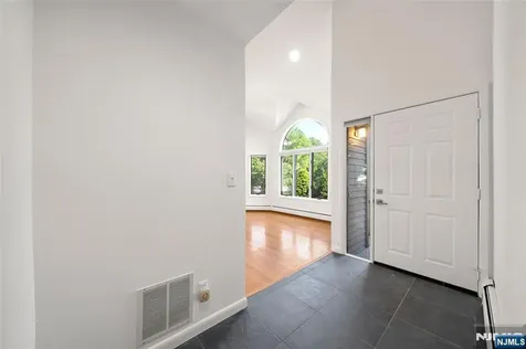 408 Dogwood Court Norwood NJ 07648