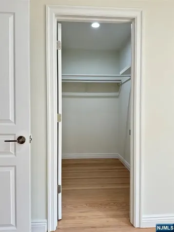 550 3rd Street Palisades Park NJ 07650