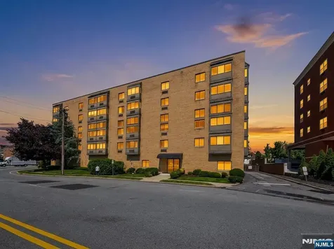 5 Linden Street Hackensack NJ 07601