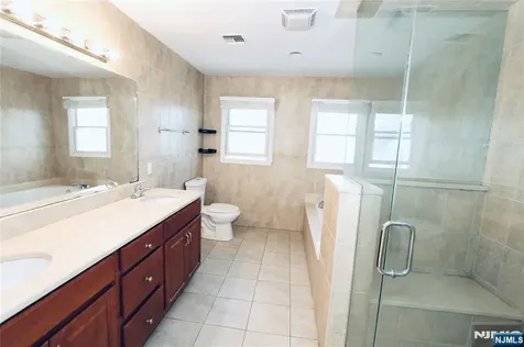 23 Main Avenue Wallington NJ 07057