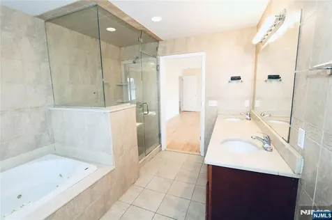 23 Main Avenue Wallington NJ 07057