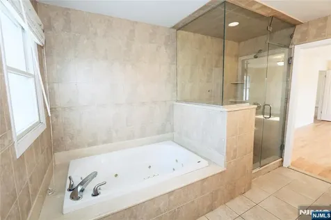 23 Main Avenue Wallington NJ 07057