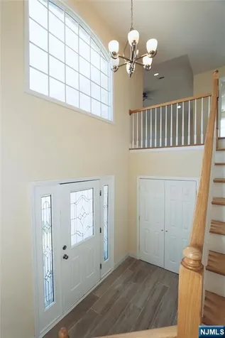 23 Main Avenue Wallington NJ 07057