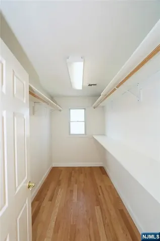 23 Main Avenue Wallington NJ 07057