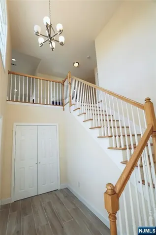 23 Main Avenue Wallington NJ 07057