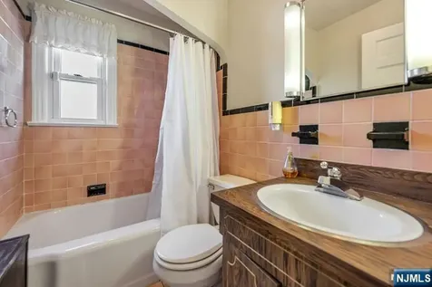 65 Harding Avenue Totowa NJ 07512
