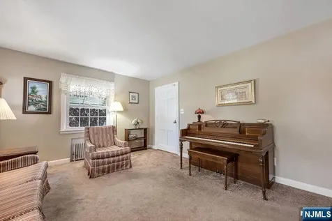 65 Harding Avenue Totowa NJ 07512