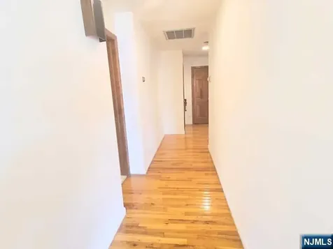 261 Highland Avenue Palisades Park NJ 07650
