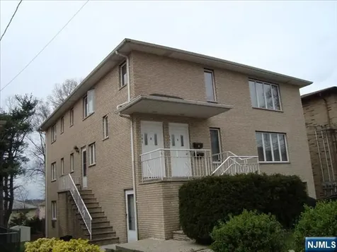 261 Highland Avenue Palisades Park NJ 07650
