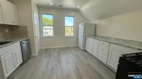 70 Chestnut Garfield NJ 07026