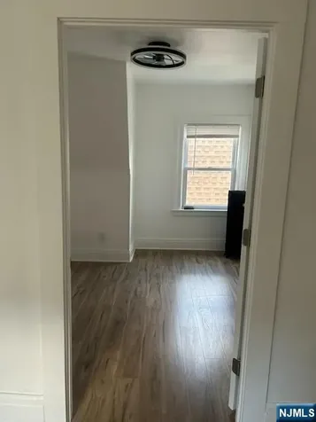 233 Clinton Street East Orange NJ 07018