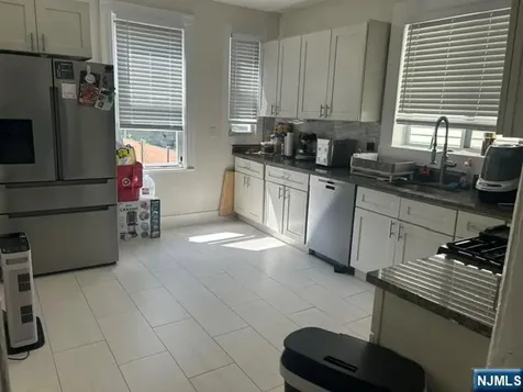 233 Clinton Street East Orange NJ 07018