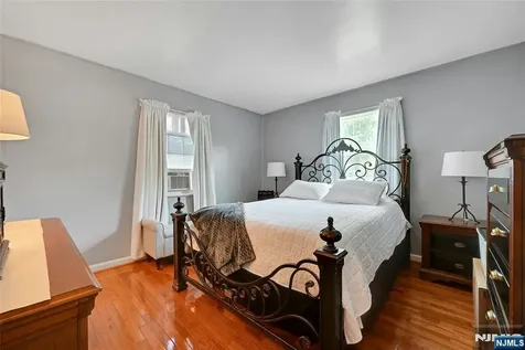 85 Edison Street Clifton NJ 07013