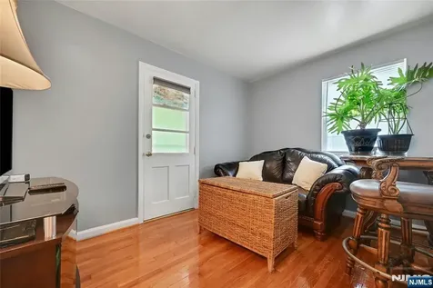 85 Edison Street Clifton NJ 07013