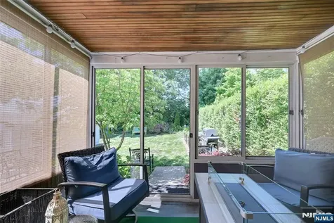 85 Edison Street Clifton NJ 07013