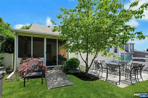85 Edison Street Clifton NJ 07013