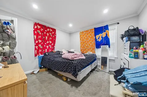 36 Woodside Avenue Hawthorne NJ 07506