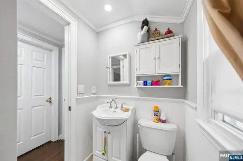 36 Woodside Avenue Hawthorne NJ 07506