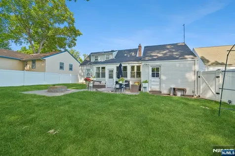 36 Woodside Avenue Hawthorne NJ 07506