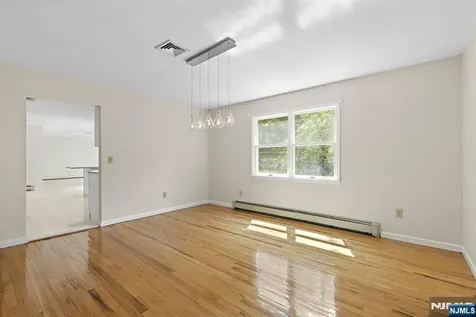 401 11th Street Cresskill NJ 07626