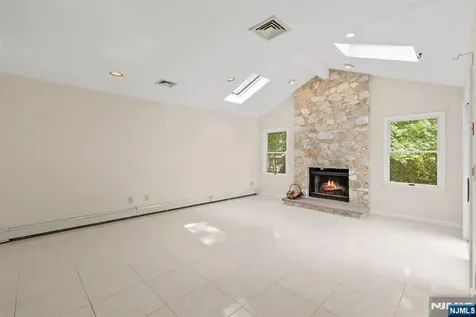 401 11th Street Cresskill NJ 07626