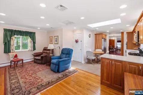 22 Lake Street Hillsdale NJ 07642