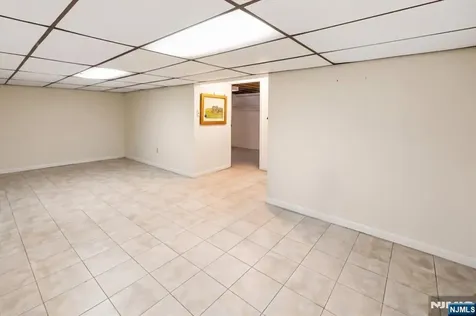 22 Lake Street Hillsdale NJ 07642
