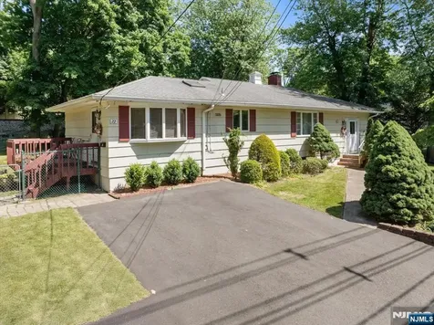 22 Lake Street Hillsdale NJ 07642