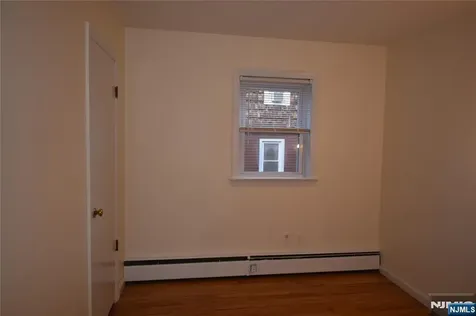 126 California Avenue New Milford NJ 07646