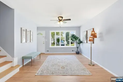 27 Carolyn Road Belleville NJ 07109
