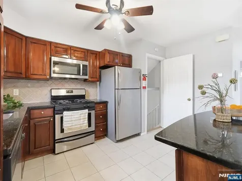 27 Carolyn Road Belleville NJ 07109