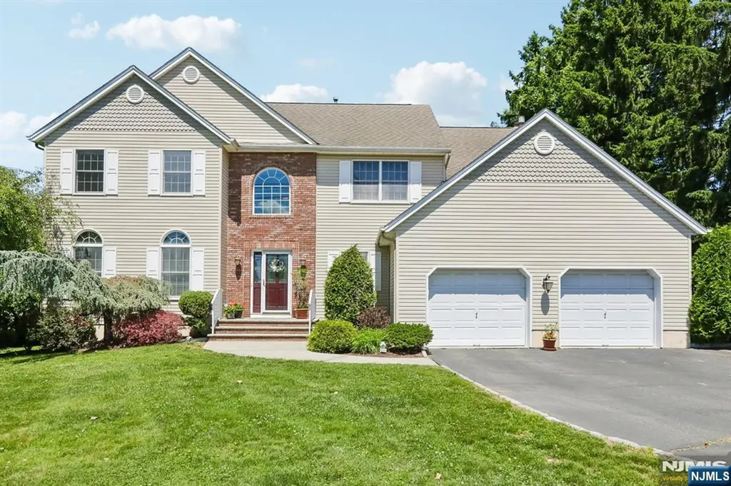 55 Sand Road Fairfield NJ 07004