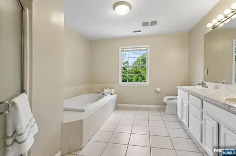 55 Sand Road Fairfield NJ 07004