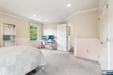 55 Sand Road Fairfield NJ 07004
