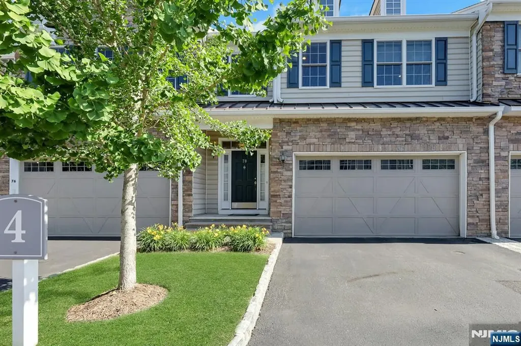 78 Autumn Way Montvale NJ 07645