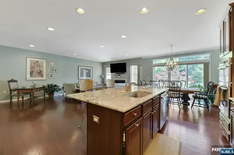 78 Autumn Way Montvale NJ 07645